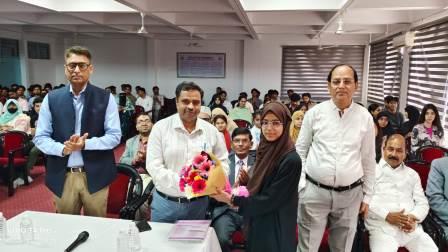 इंटीग्रल यूनिवर्सिटी में राष्ट्रीय फार्मेसी शिक्षा दिवस पर हुआ कार्यक्रम