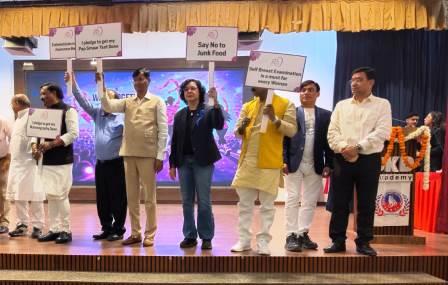 कैंसर की समय पर जांच, सही जानकारी और स्वस्थ जीवनशैली से काफी हद तक बचाव संभव : पवन सिंह