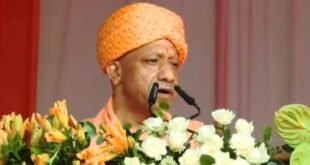 भगवा पगड़ी में नजर आए योगी आदित्यनाथ ने कहा- देश को कमजोर करने वाली ताकतों से रहें सावधान