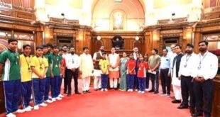 विधान भवन पहुंच विद्यार्थियों ने समझी लोकतंत्र और संसदीय कार्यप्रणाली