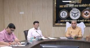 सरकारी अस्पतालों में हथकरघा उत्पादों की खरीद से बुनकरों को मिलेगा स्थायी बाजार