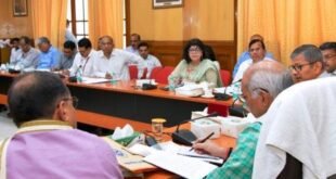 गौशालाओं में बनेंगे गोबर के दीये और लक्ष्मी-गणेश की मूर्तियां, दुग्ध विकास मंत्री का आत्मनिर्भरता पर जोर
